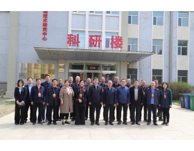 標(biāo)題：呼和浩特市賽罕區(qū)人大文教委主任云振紀(jì)一行蒞臨呼和浩特分院調(diào)研考察
瀏覽次數(shù)：1257
發(fā)表時間：2023-04-26