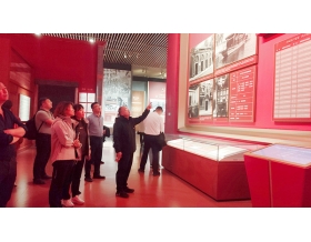 標(biāo)題：銷售黨支部參觀中國(guó)共產(chǎn)黨歷史展覽館
瀏覽次數(shù)：775
發(fā)表時(shí)間：2023-11-07