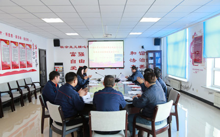 標(biāo)題：華德牧草公司團(tuán)支部召開(kāi)主題教育專題組織生活會(huì)暨團(tuán)員教育評(píng)議會(huì)議
瀏覽次數(shù)：944
發(fā)表時(shí)間：2024-02-02